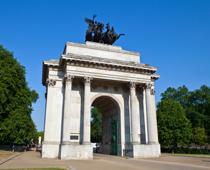 British-Landmarks-6-s.jpg