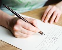 Gd-2-L-Commas-Letter-Q8-B.jpg