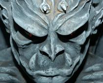 Pray-satan-B.jpg