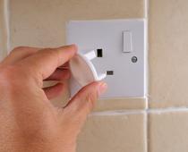 Staying-Safe-1-s.jpg