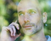 ph-phoning-B.jpg